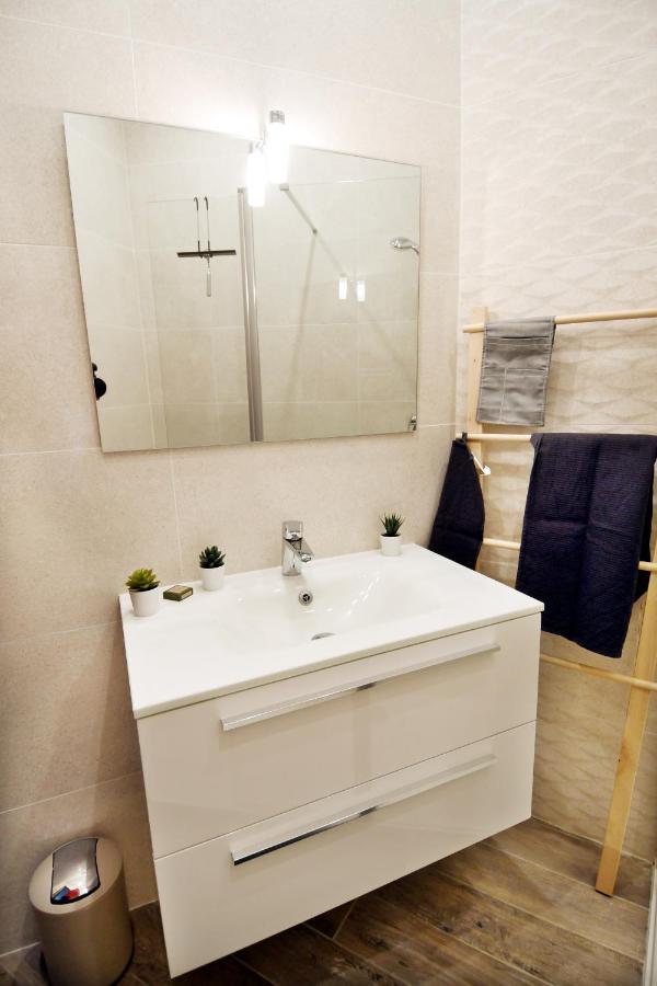 Apartament Le Jardin Du Port Nicea Zewnętrze zdjęcie