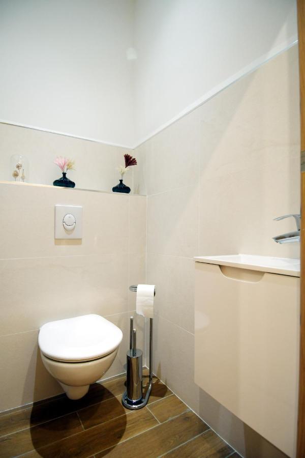 Apartament Le Jardin Du Port Nicea Zewnętrze zdjęcie
